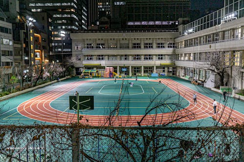 铜梁龙&广州豹角逐最后一个冲超名额，你认为谁将获得入场劵？